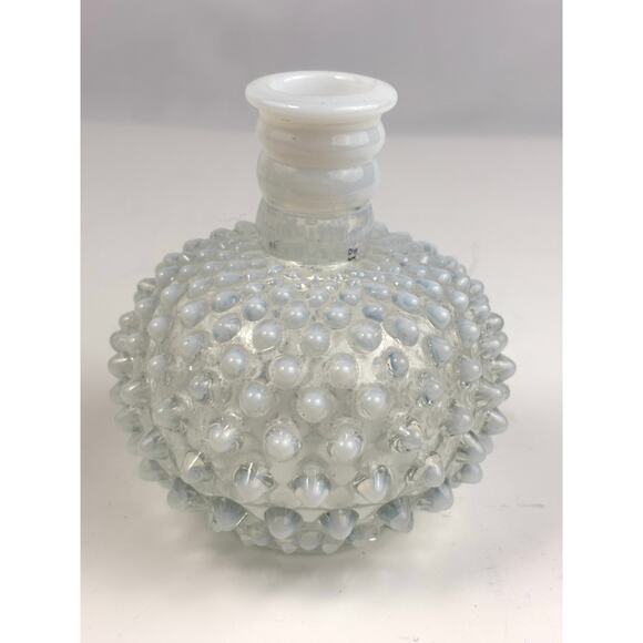 Vintage 1920s Fenton Hobnail Opalescent Glass Bud Vase – Collectible - Picture 16 of 16